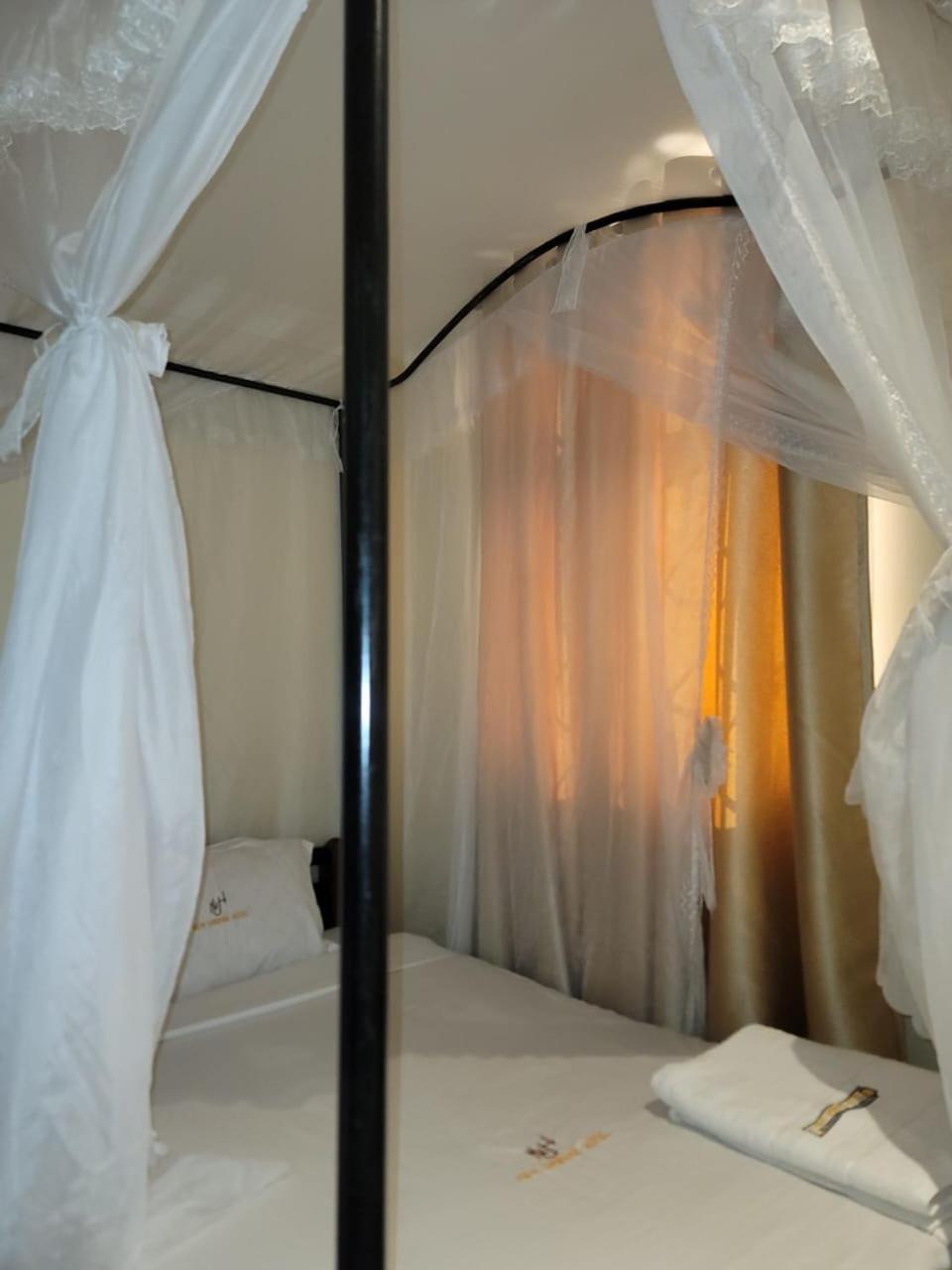 Deka Hotel Ngara Equity Nairobi Extérieur photo